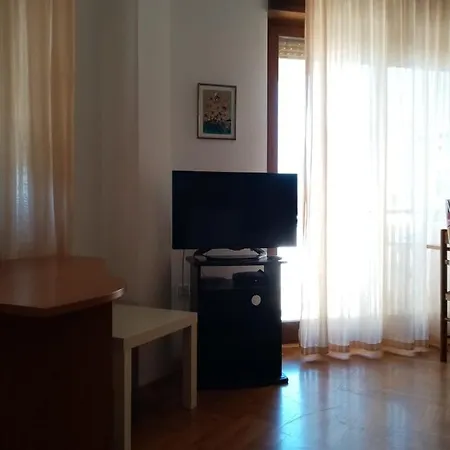 Cinema Studio *